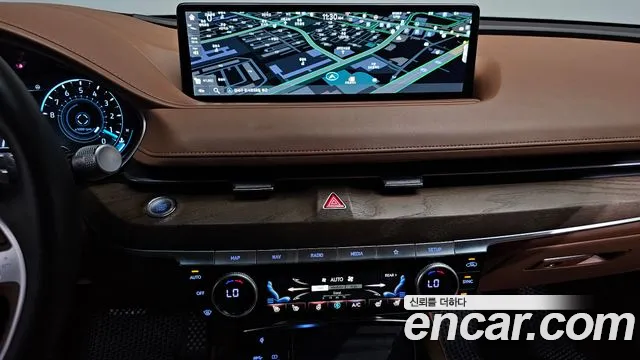 Genesis G80 Бензин 2.5 турбо AWD — Фото автомобиля 14