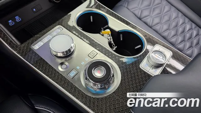 Genesis GV80 — Фото автомобиля 7