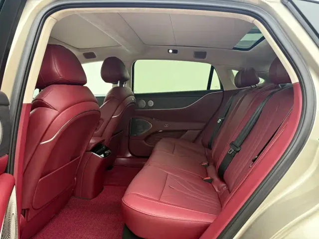 Voyah Auto VOYAH Zhuiguang L 2025 Mid-configuration Model — Фото автомобиля 7