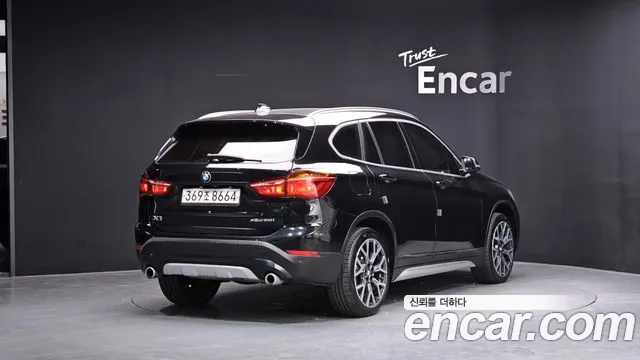 BMW X1 — Фото автомобиля 2