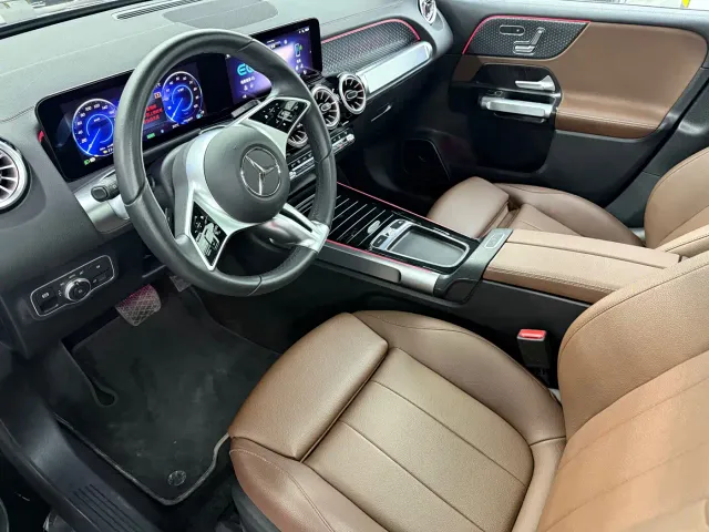Mercedes-Benz EQB — Фото автомобиля 14