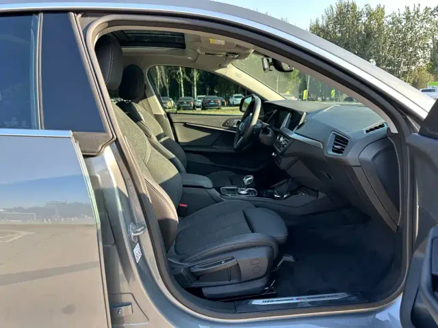 BMW 2 Series — Фото автомобиля 16