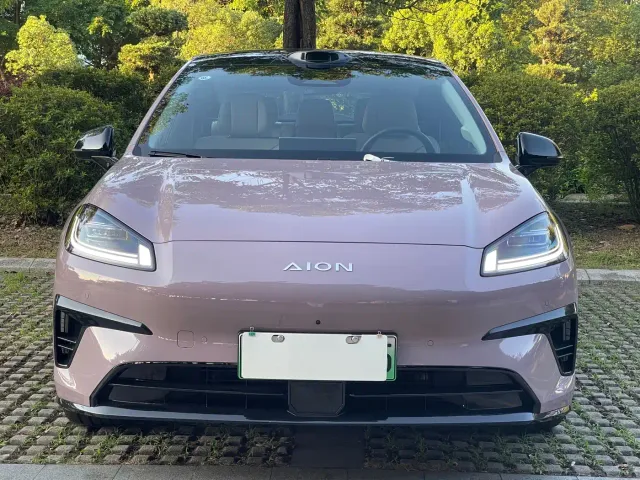GAC Aion RT — Фото автомобиля 2