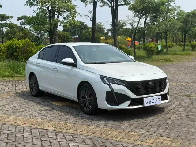 Peugeot 408 — Фото автомобиля 3
