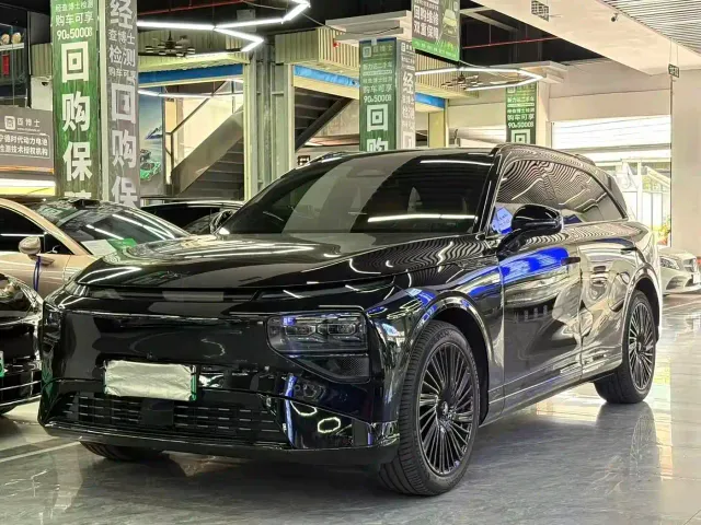 Фотография автомобиля — Xpeng G9