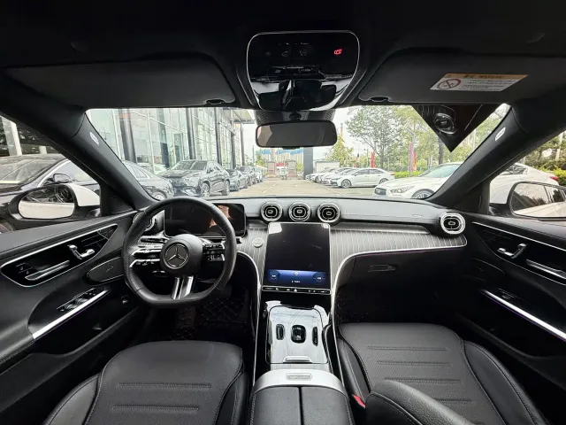 Mercedes-Benz C-Class — Фото автомобиля 21