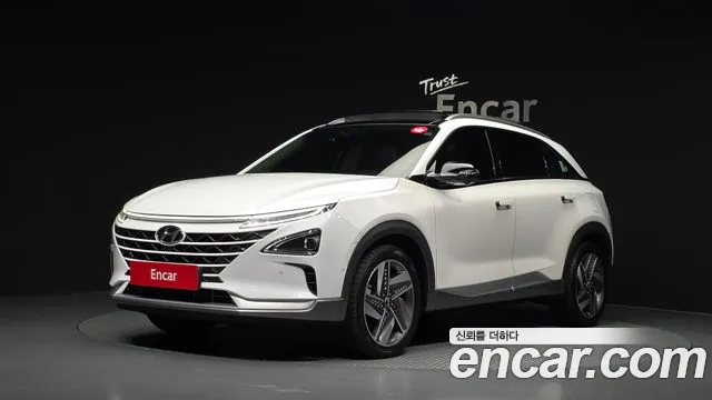 Фотография автомобиля — Hyundai Nexo