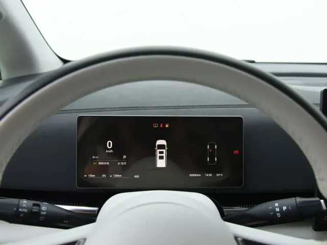 Voyah Auto Voyah Dreamer 2025 PHEV AWD Flagship Kunpeng Edition — Фото автомобиля 8