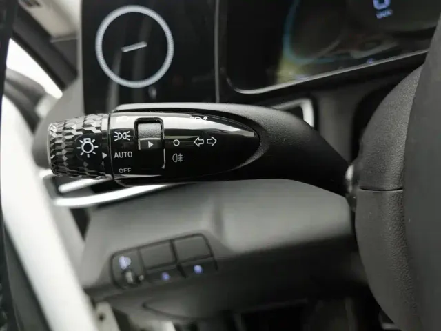 Hyundai Elantra — Фото автомобиля 21