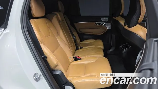 Вольво XC90 XC90 2 поколение B6 Inscription — Фото автомобиля 12