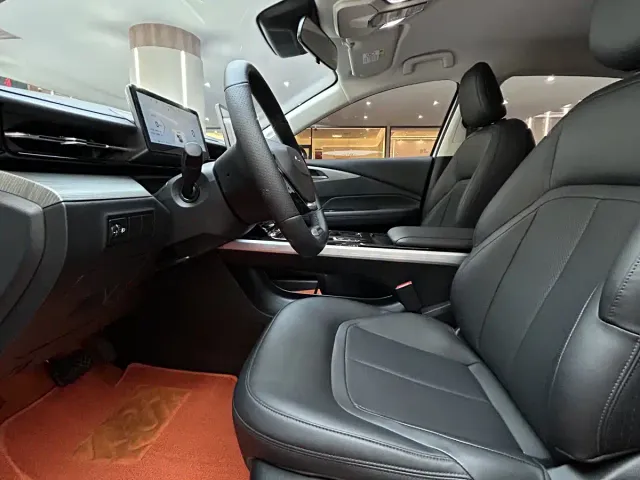 Wuling Starlight — Фото автомобиля 14