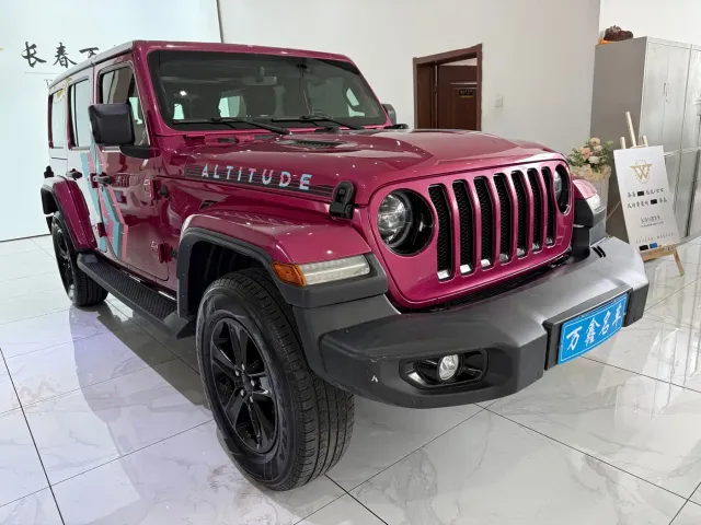 Jeep Wrangler — Фото автомобиля 3