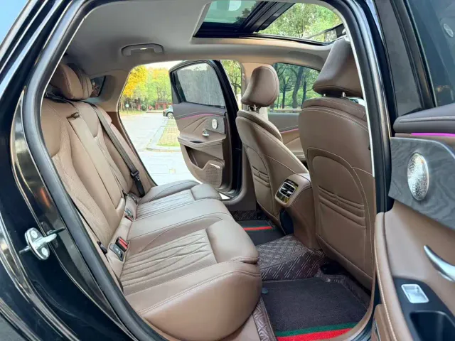 Chery Arrizo 8 — Фото автомобиля 10