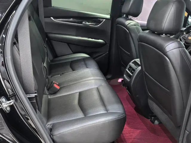Cadillac XT5 — Фото автомобиля 8