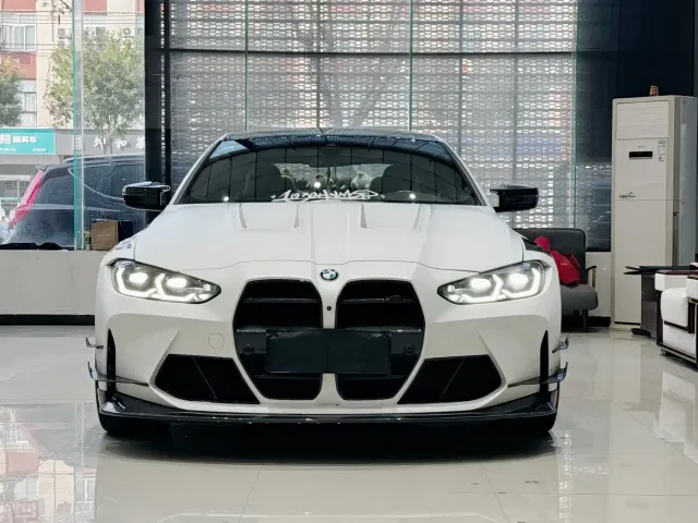 BMW M4 — Фото автомобиля 3