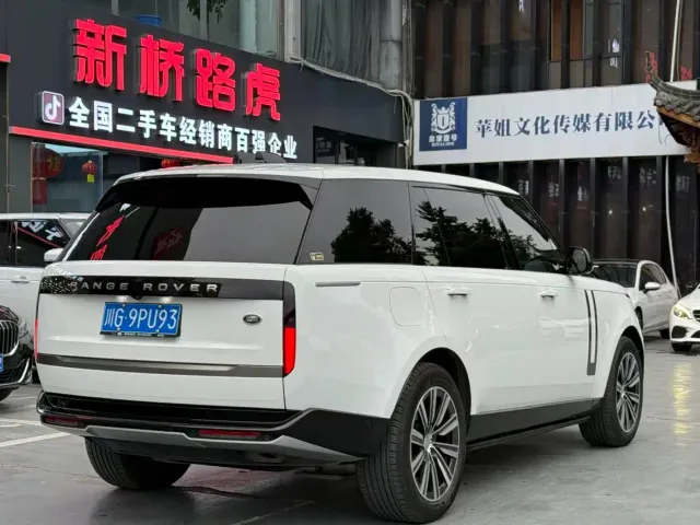 Land Rover Range Rover — Фото автомобиля 14