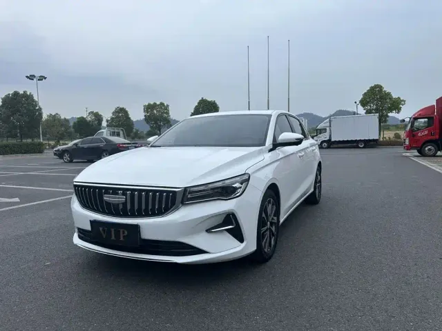Geely Emgrand — Фото автомобиля 2