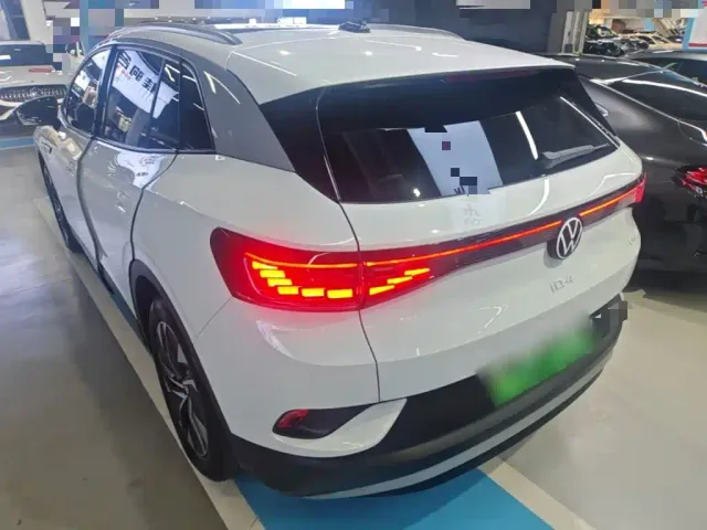Volkswagen ID.4 Crozz — Фото автомобиля 4