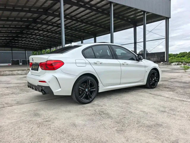 BMW 1 Series — Фото автомобиля 5