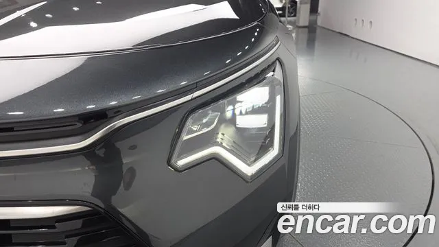Kia Niro The All New Niro Signature — Фото автомобиля 22