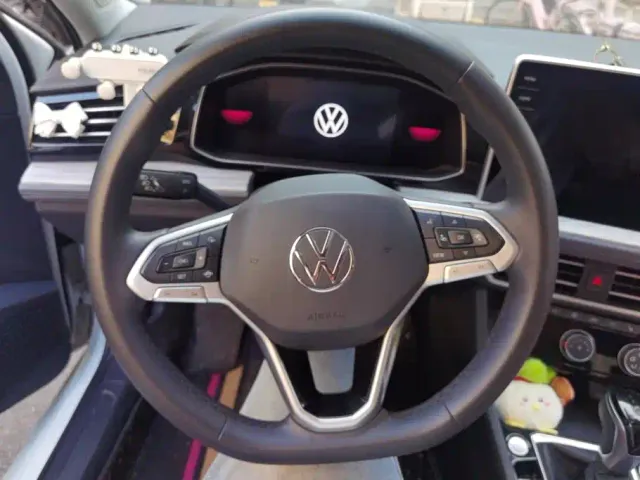 Volkswagen Sagitar — Фото автомобиля 15