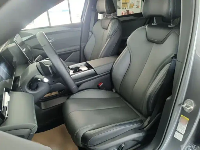 BYD Qin L — Фото автомобиля 14