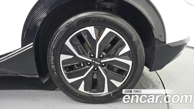 Kia EV6 — Фото автомобиля 6