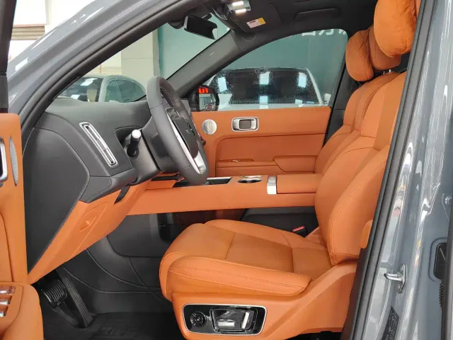 Li Auto L7 — Фото автомобиля 3