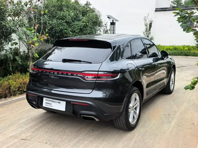 Porsche Macan — Фото автомобиля 15