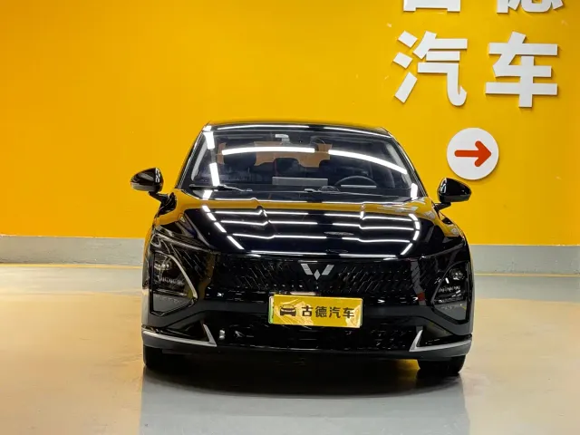 Wuling Starlight — Фото автомобиля 2