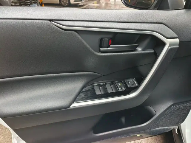 Toyota Wildlander — Фото автомобиля 5