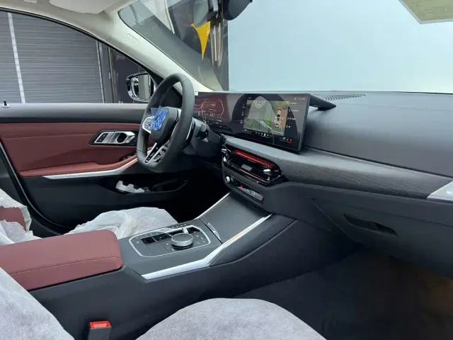 BMW 3 Series — Фото автомобиля 19