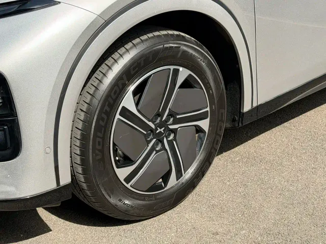 Xpeng G6 — Фото автомобиля 14
