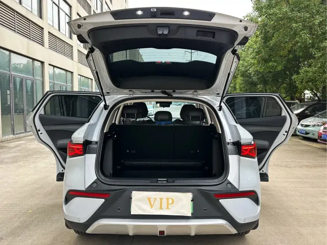 BYD Yuan PLUS — Фото автомобиля 13