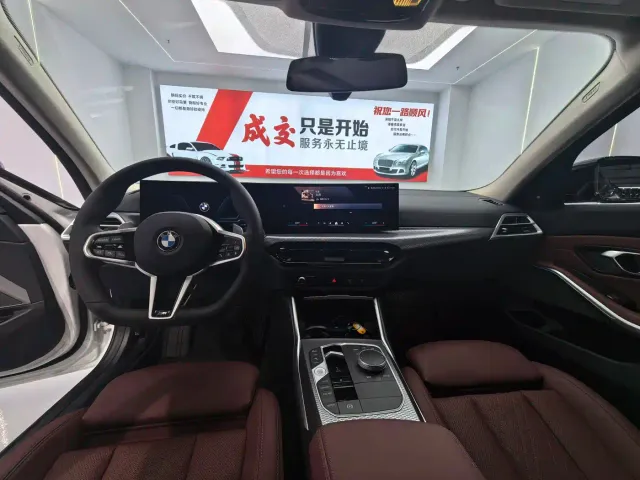BMW 3 Series — Фото автомобиля 14