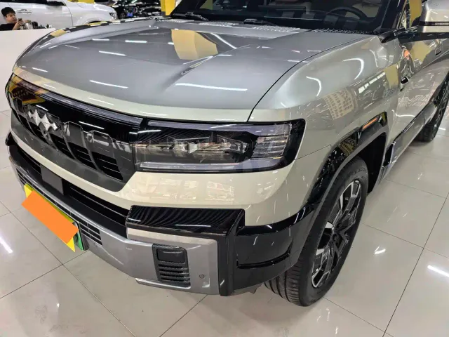 BYD FangChengBao Leopard 8 — Фото автомобиля 17