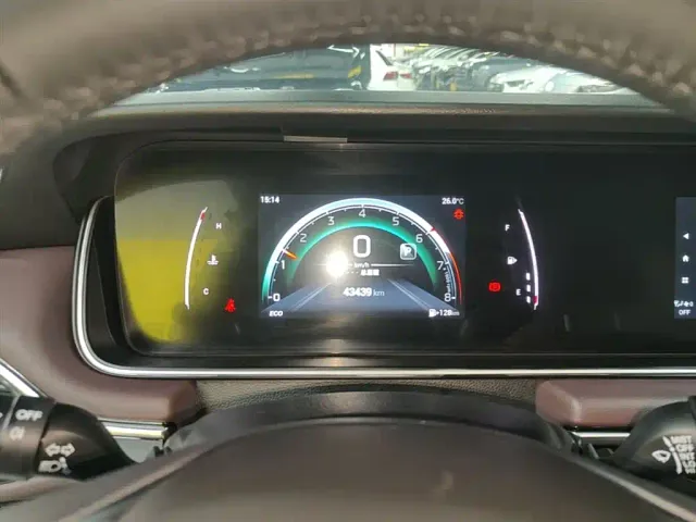 GAC Trumpchi M6 — Фото автомобиля 11