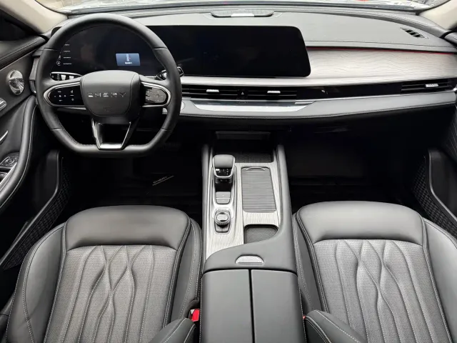 Chery Arrizo 8 — Фото автомобиля 4