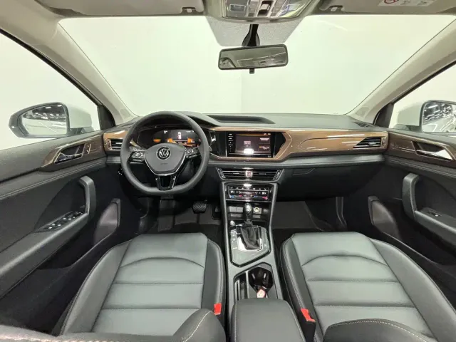 Volkswagen Tharu — Фото автомобиля 12