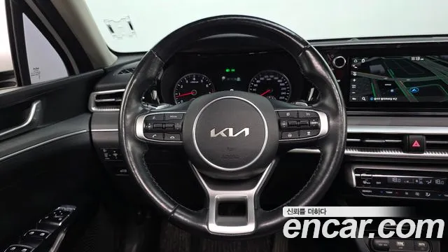 Kia K5 K5 3 поколение 2.0 LPI(Для проката) — Фото автомобиля 13