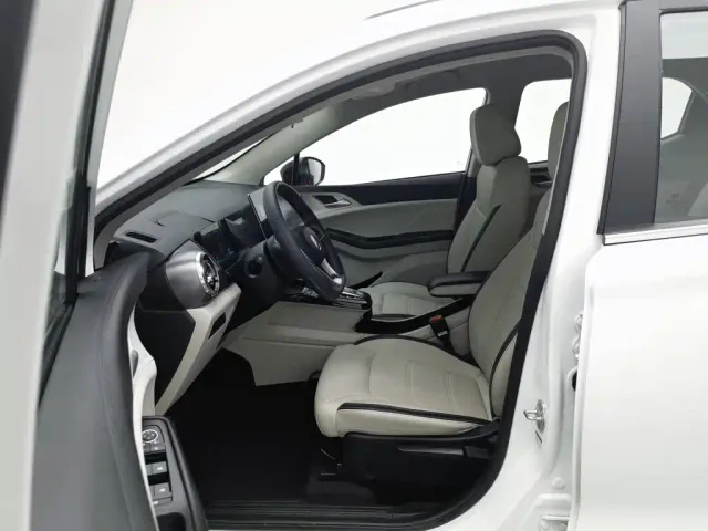 BYD Yuan Pro 2021 401KM Luxury Model — Фото автомобиля 10
