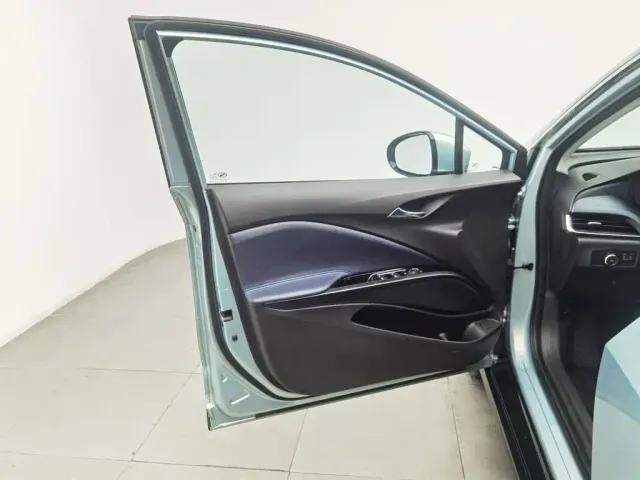 Buick Velite 6 — Фото автомобиля 8