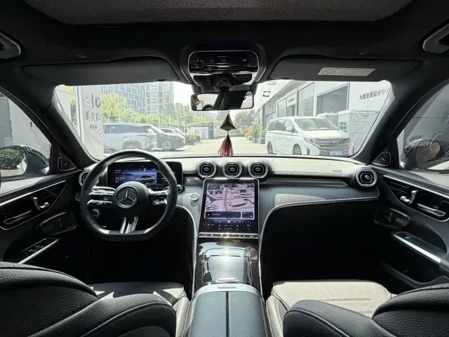 Mercedes-Benz C-Class — Фото автомобиля 5
