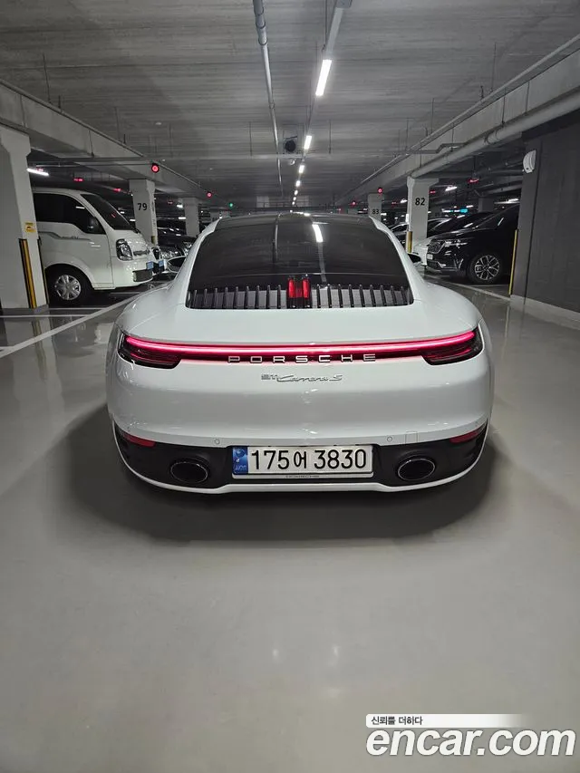 Porsche 911 992 — Фото автомобиля 4