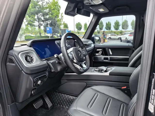 Mercedes-Benz G-Class — Фото автомобиля 9