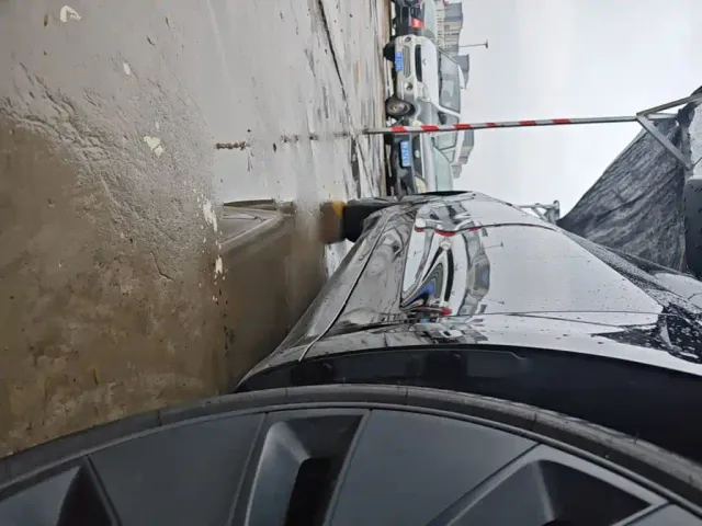 Tesla Model 3 — Фото автомобиля 20