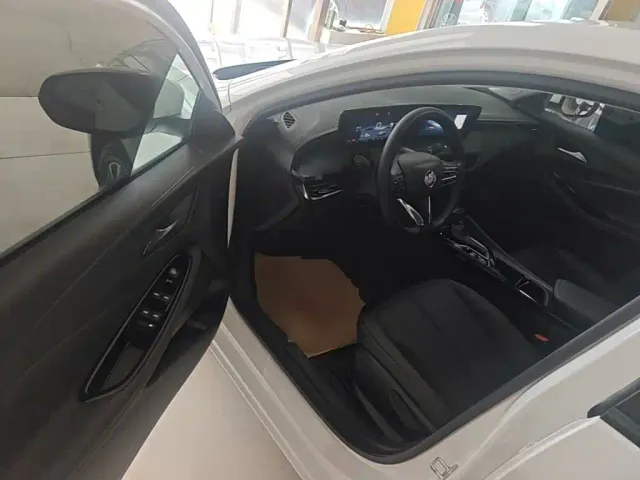 Buick Verano — Фото автомобиля 15