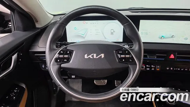 Kia EV6 — Фото автомобиля 18