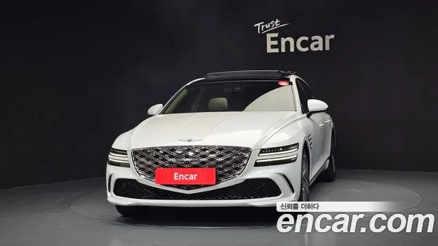 Genesis G80 Бензин 3.5 турбо AWD — Фото автомобиля 3