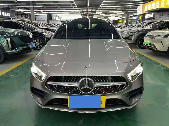 Mercedes-Benz A-Class — Фото автомобиля 2